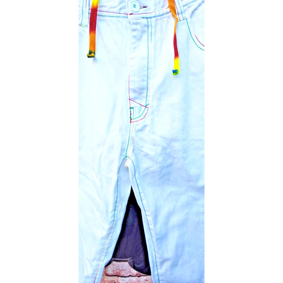 White Light Denim 5 Pocket Shorts W/Rainbow Colored Stitching & Drawstrings - Picture 8 of 11